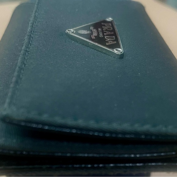 Prada  Authentic Canvas Fabric 6 Key rings Holder - Picture 9 of 9